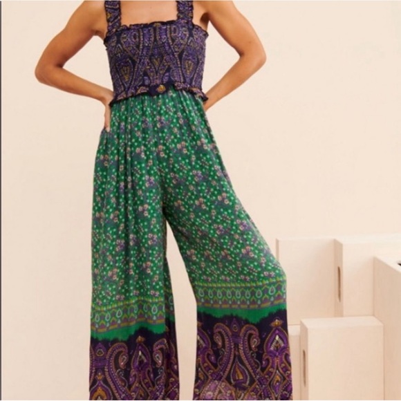 URBAN OUTFITTERS | Culotte Boho Printed Smocked Jumpsuit S - Picture 2 of 12